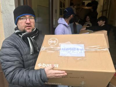 Materiální pomoc dorazila na Ukrajinu