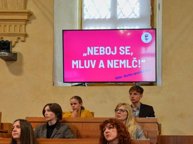 Konference "Nestůj stranou" v Senátu ČR